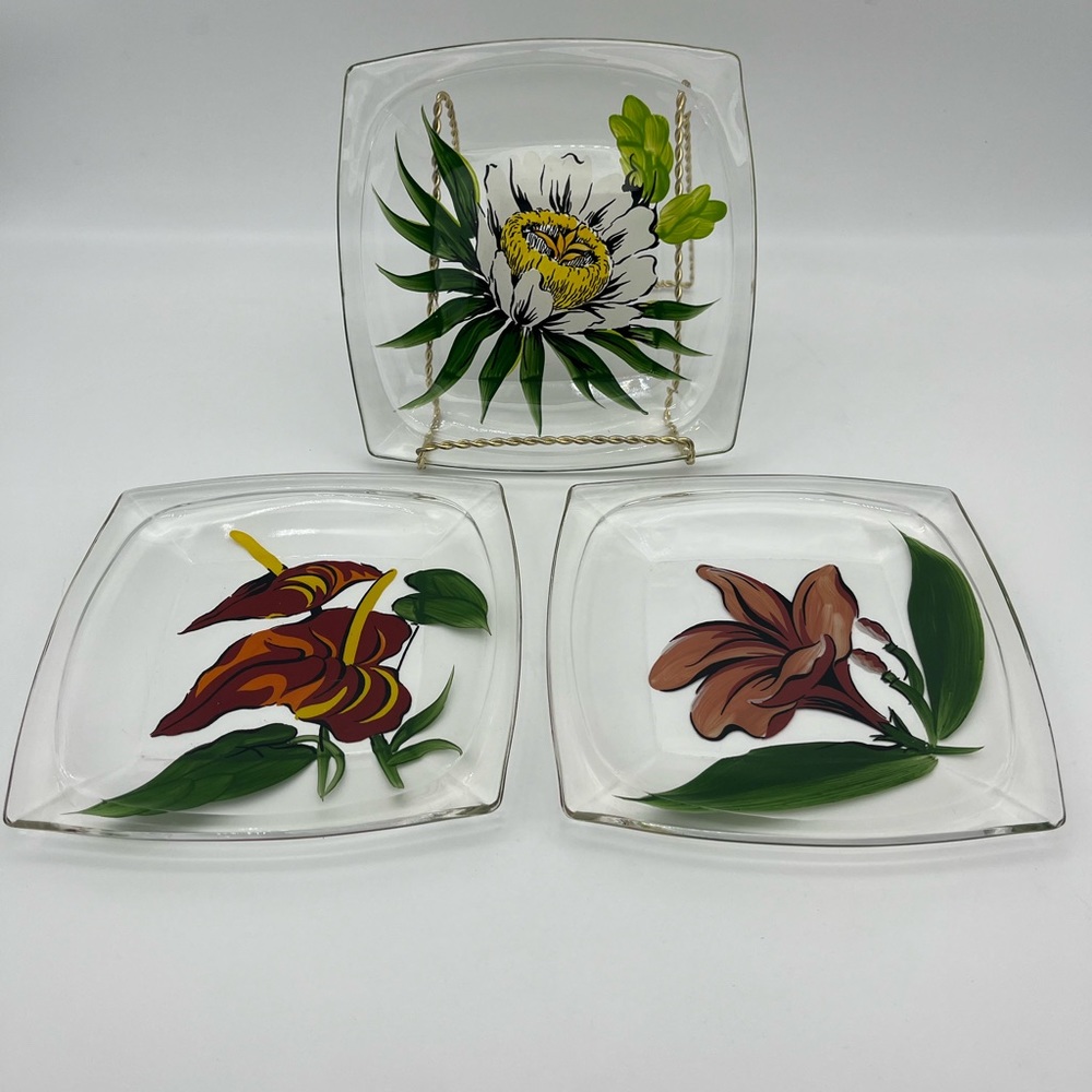 MCM Gay Fad hand painted glass plates flowers of Hawaii, Hawaiian tiki retro